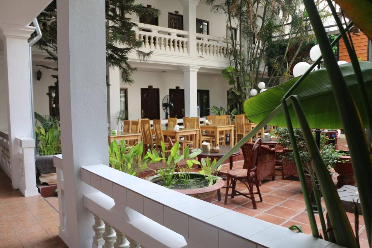 Mali Namphu Hotel Vientiane Exterior foto