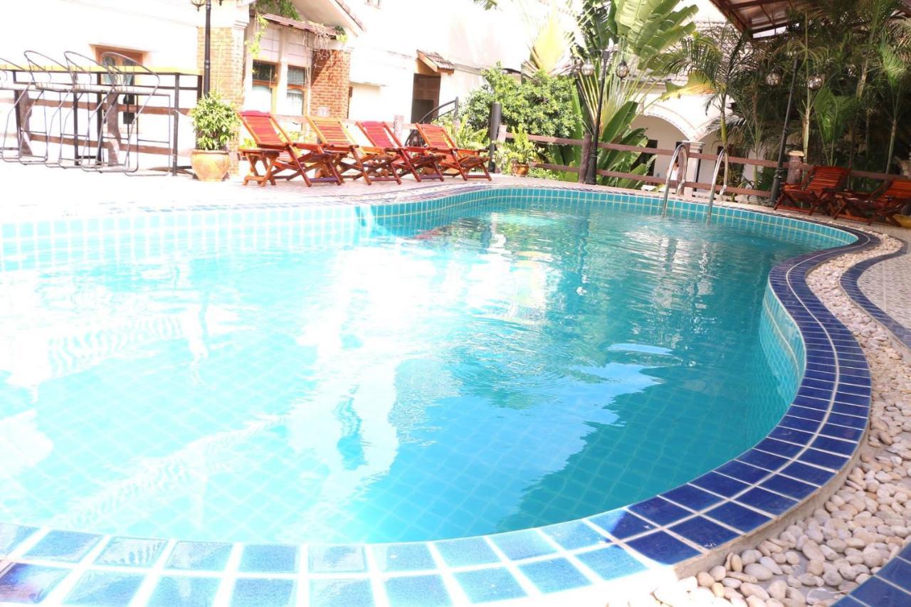 Mali Namphu Hotel Vientiane Exterior foto